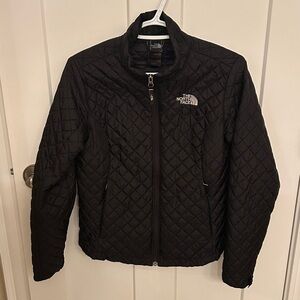 The North Face Black Quilted Jacket, size S